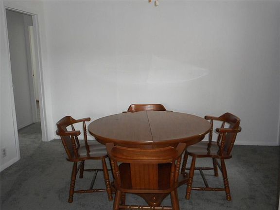 5th image of 2918 Dakota Dr