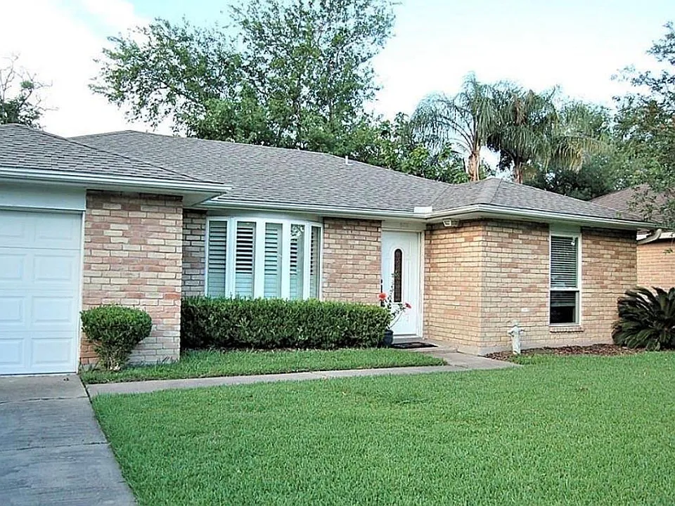 509 Avondale Ln