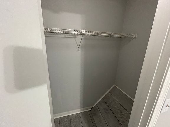 3rd image of 1902 Patterson Cir #1