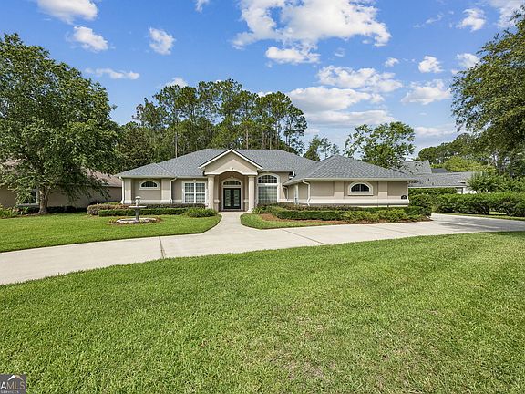 4th image of 156 Cedar Hill Dr