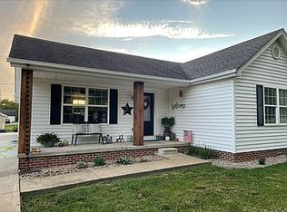 35 S Loop Dr, Stanford, KY 40484