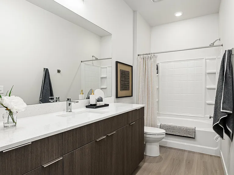 Calypso Townhomes — Photo 7