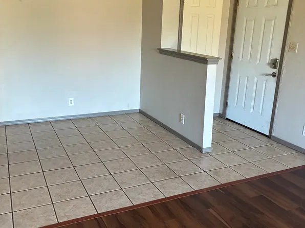 214 Brian Rd #214, Elk City, OK 73644