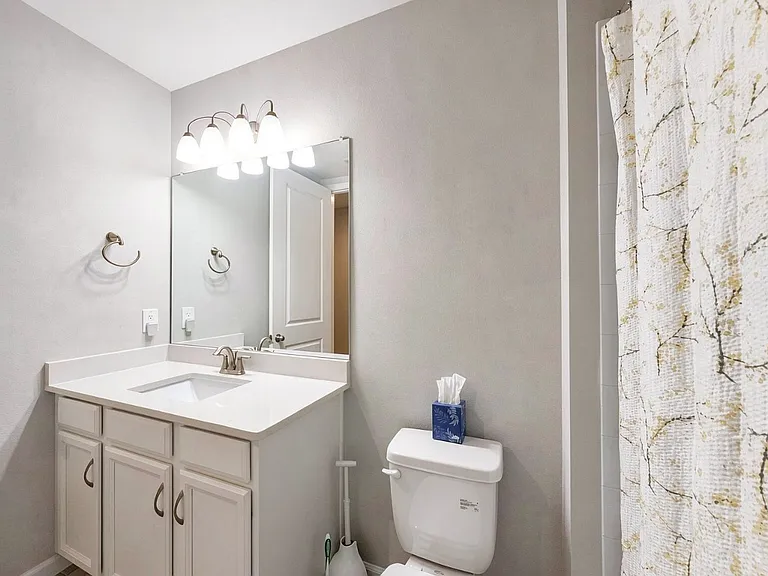 4660 Arboretum Cir #102 — Photo 23