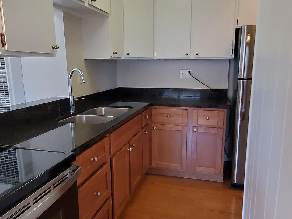 Kitchen for serious cooks.
