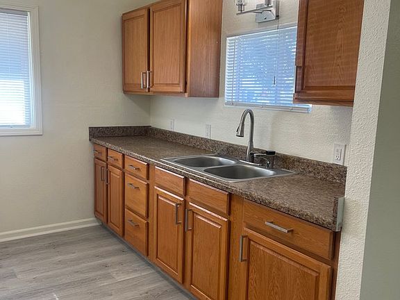 2nd image of 2538 & 2556 Lanning Ave #2538