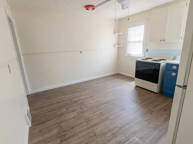 12 S Willis Ave #1 — Photo 9