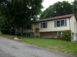 6 Putnam St, Newburgh, NY 12550