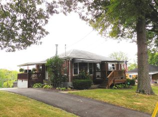 7218 Broadmore Dr, Cincinnati, OH 45247