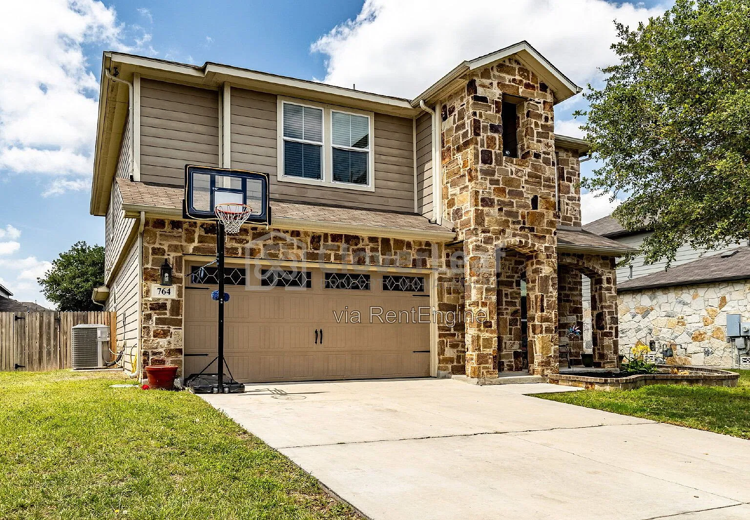 4 bed, 3.5 bath, 3114 sqft, $2,397 — Photo 1