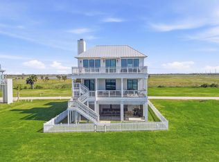 10818 Sweetwater Cove Blvd, Galveston, TX 77554
