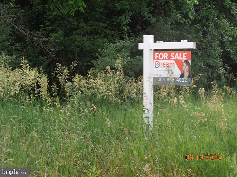 2nd image of 2 Martin Payne Rd