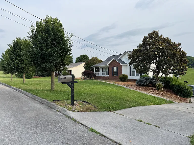 6832 Greenbrook Dr — Photo 2