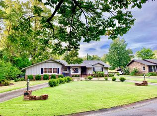 205 Erwin Cir, Vestavia Hills, AL 35216