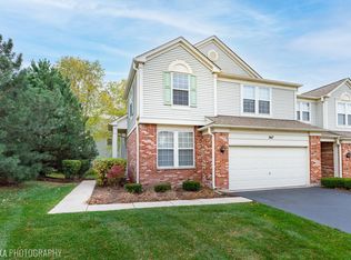 567 Woods Creek Ln, Algonquin, IL 60102