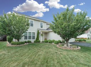 1568 Bluestem Ct, Minooka, IL 60447