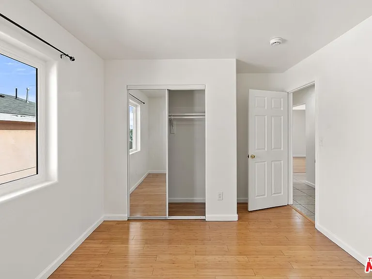 145 E Gage Ave — Photo 26