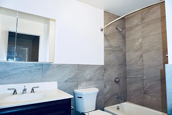 Rented by NY Space Finders Inc. | media 21