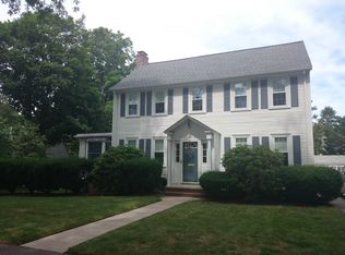 25 Redgate Rd, West Roxbury, MA 02132