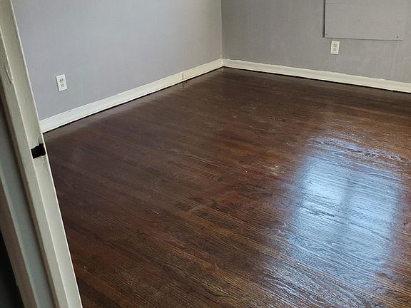 2nd image of 7011 N 15th St APT 2B4