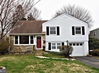 1306 Bradford Rd, Oreland, PA 19075