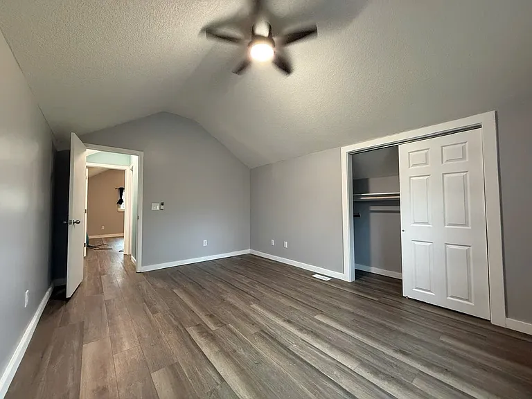 125 Sharon Dr — Photo 25