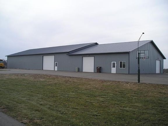 3rd image of 4990 Upland Ave