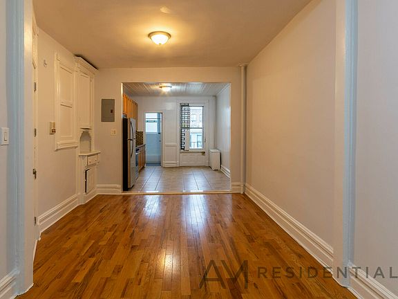 3rd image of 506 11th St #3RR