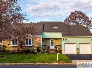 30 Victorian Dr, Old Bridge, NJ 08857