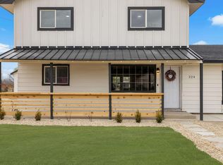 224 Mountain View Ave, Caldwell, ID 83605
