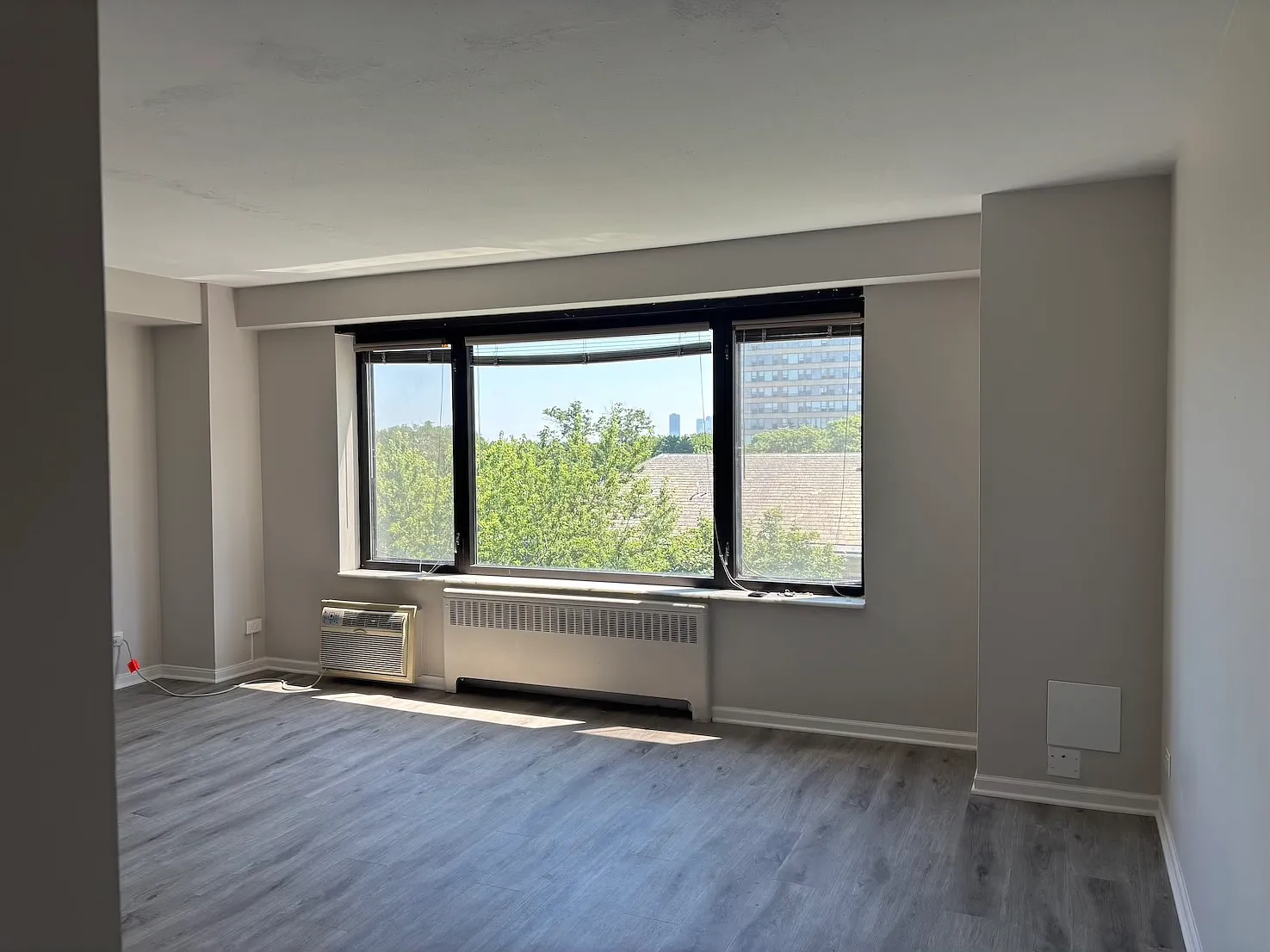 1 bed, 700 sqft, $2,250 — Photo 3