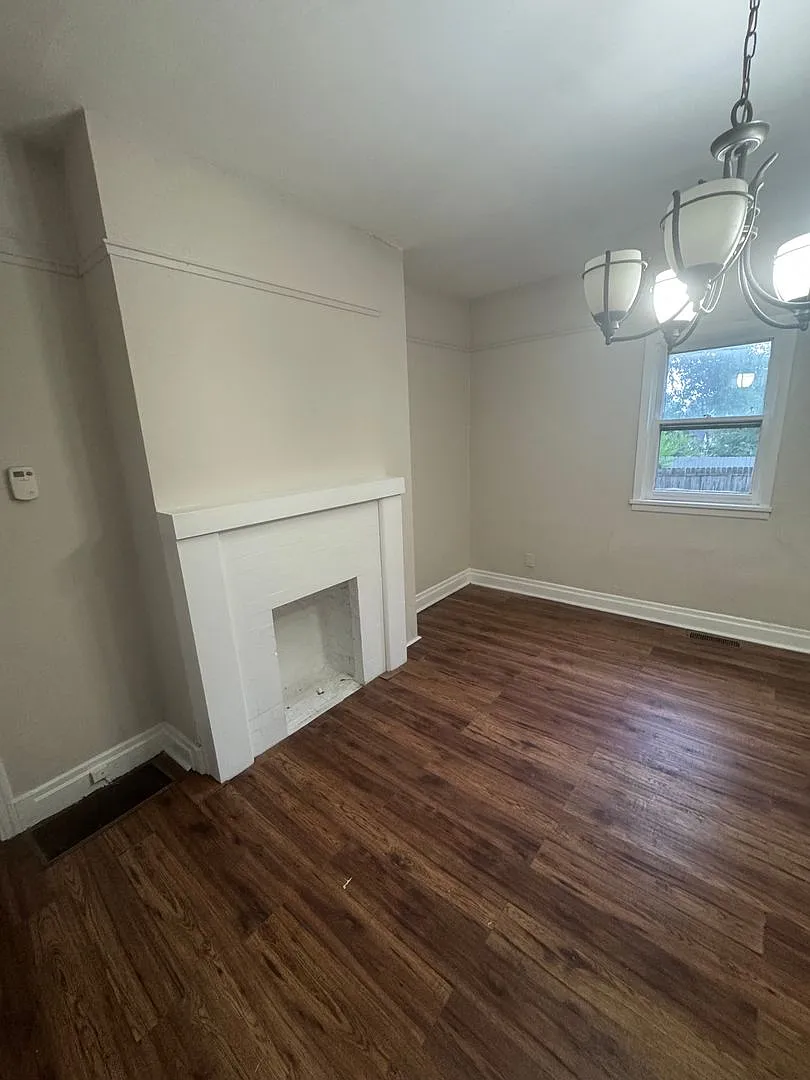 Charming 3BR Home in Swissvale — Photo 4
