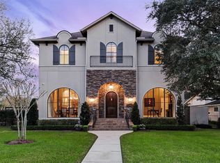 4601 Pine St, Bellaire, TX 77401