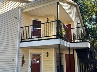 633 Windchase Ln, Stone Mountain, GA 30083