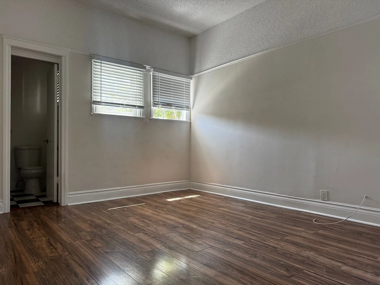 2200 Toberman St — Photo 3