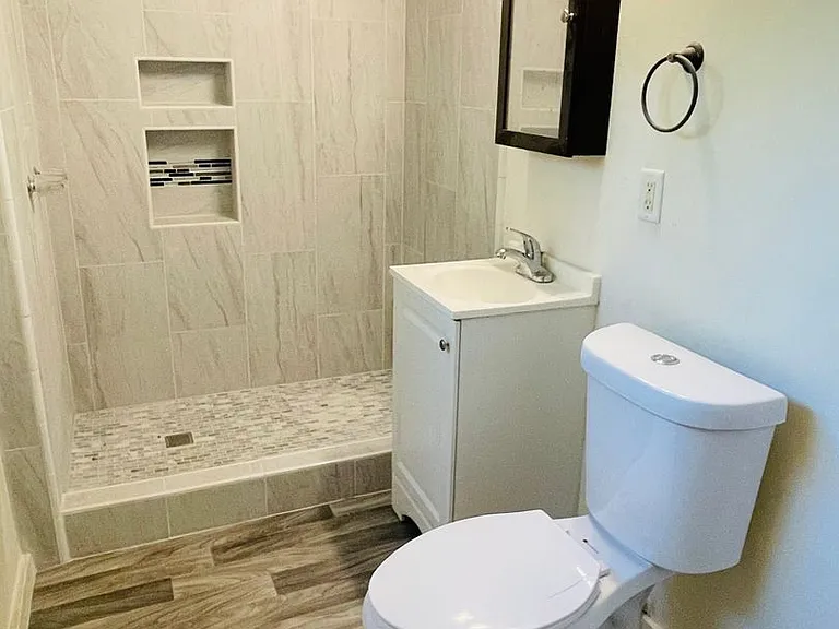 2408 Wulff Ln #9 — Photo 6