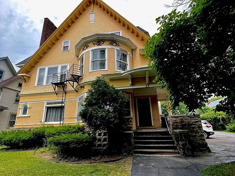 69 Merriman St — Photo 4