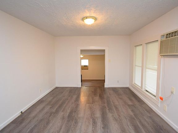 5th image of 2803 Deaton St