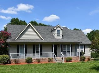 2965 Mike Ct, Woodlawn, TN 37191