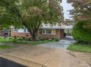 313 N Manchester St, Arlington, VA 22203