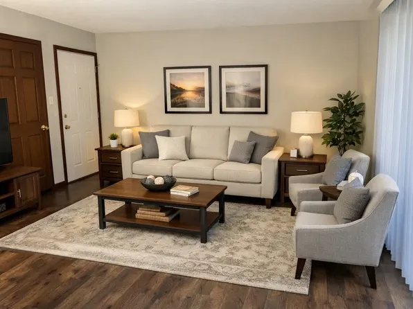 1119 S Curtis Ave APT D46, Kankakee, IL 60901