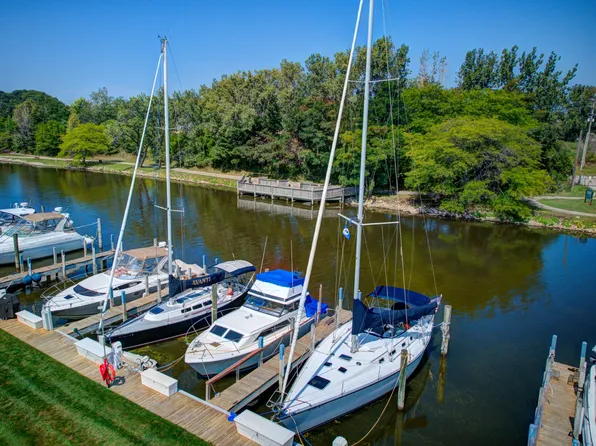 66 Wharfside, Grand Haven, MI 49417