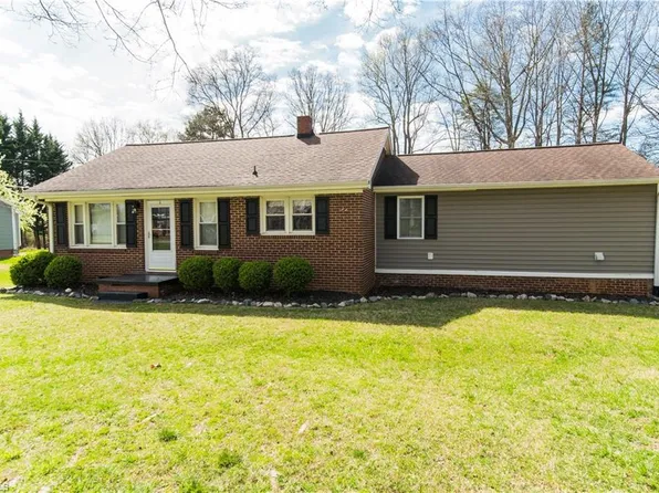 712 Glenn St, Kernersville, NC 27284