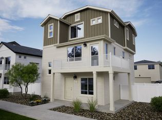 18229 E 51st Ave, Denver, CO 80249