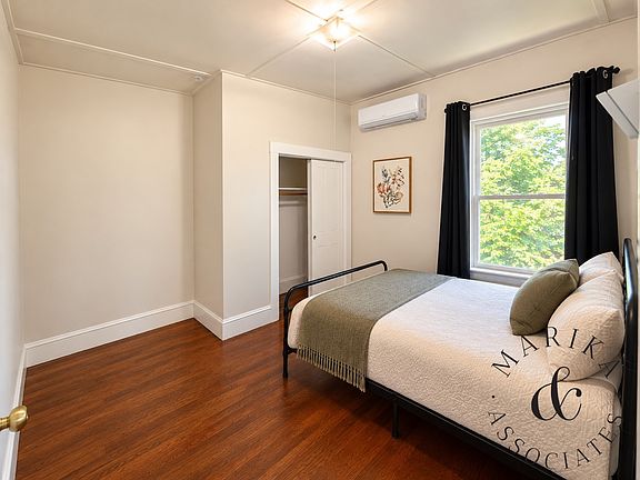 4th image of 4-A Sherman St #1