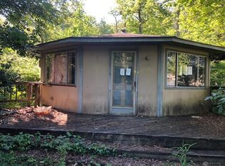 355 Lakelly Rd, Wilmington, OH 45177