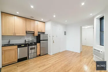 Rented by Bond New York