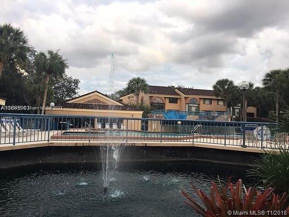 2nd image of 15539 Miami Lakeway N APT 101
