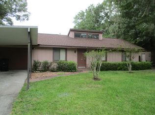 1040 Pinebreeze Dr E, Starke, FL 32091