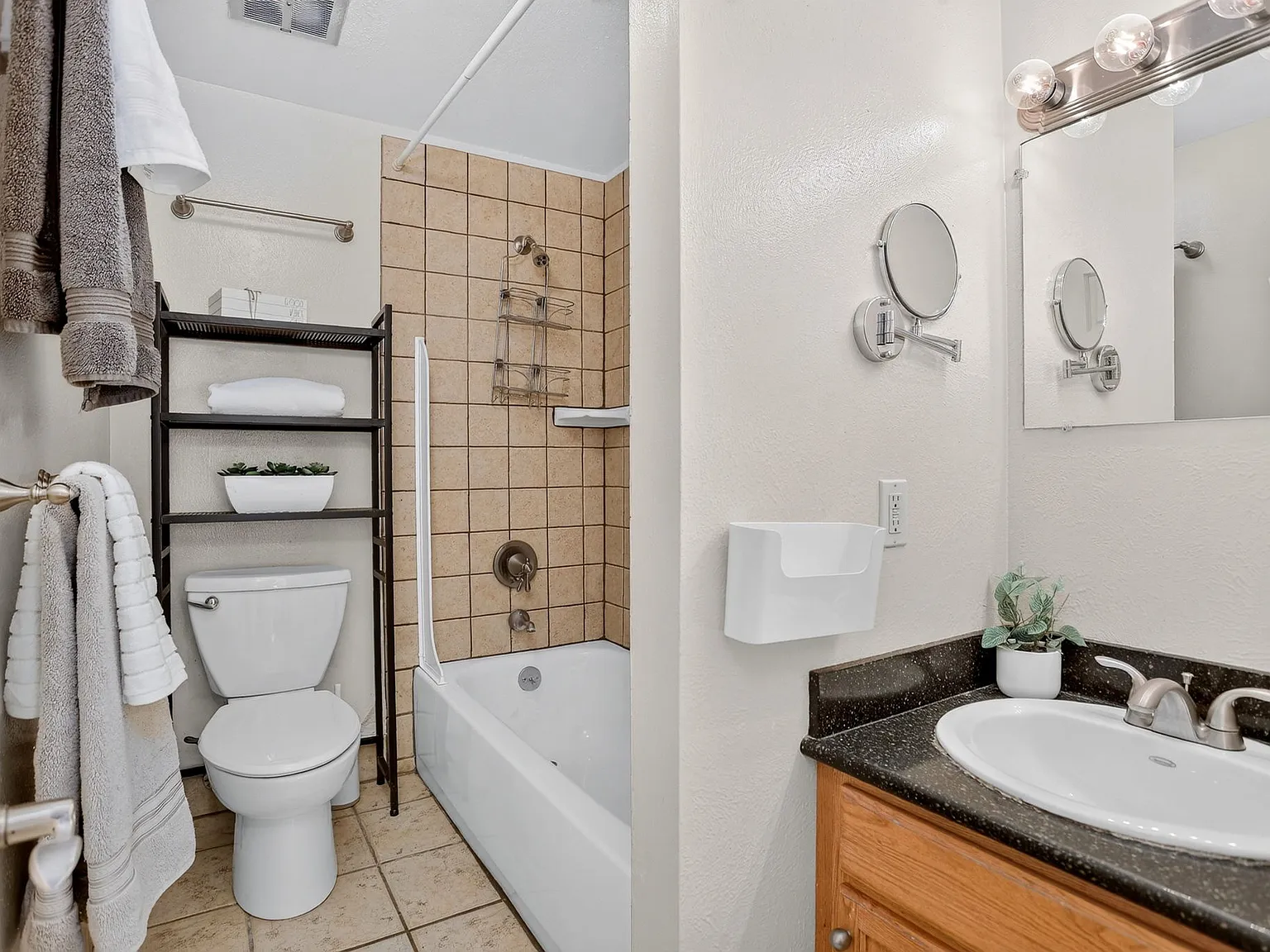 2 bed, 1.5 bath, 1518 sqft, $2,800 — Photo 4
